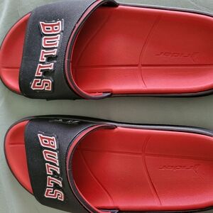 Brand New Grendene Rider Chicago Bulls Slides Sz 11